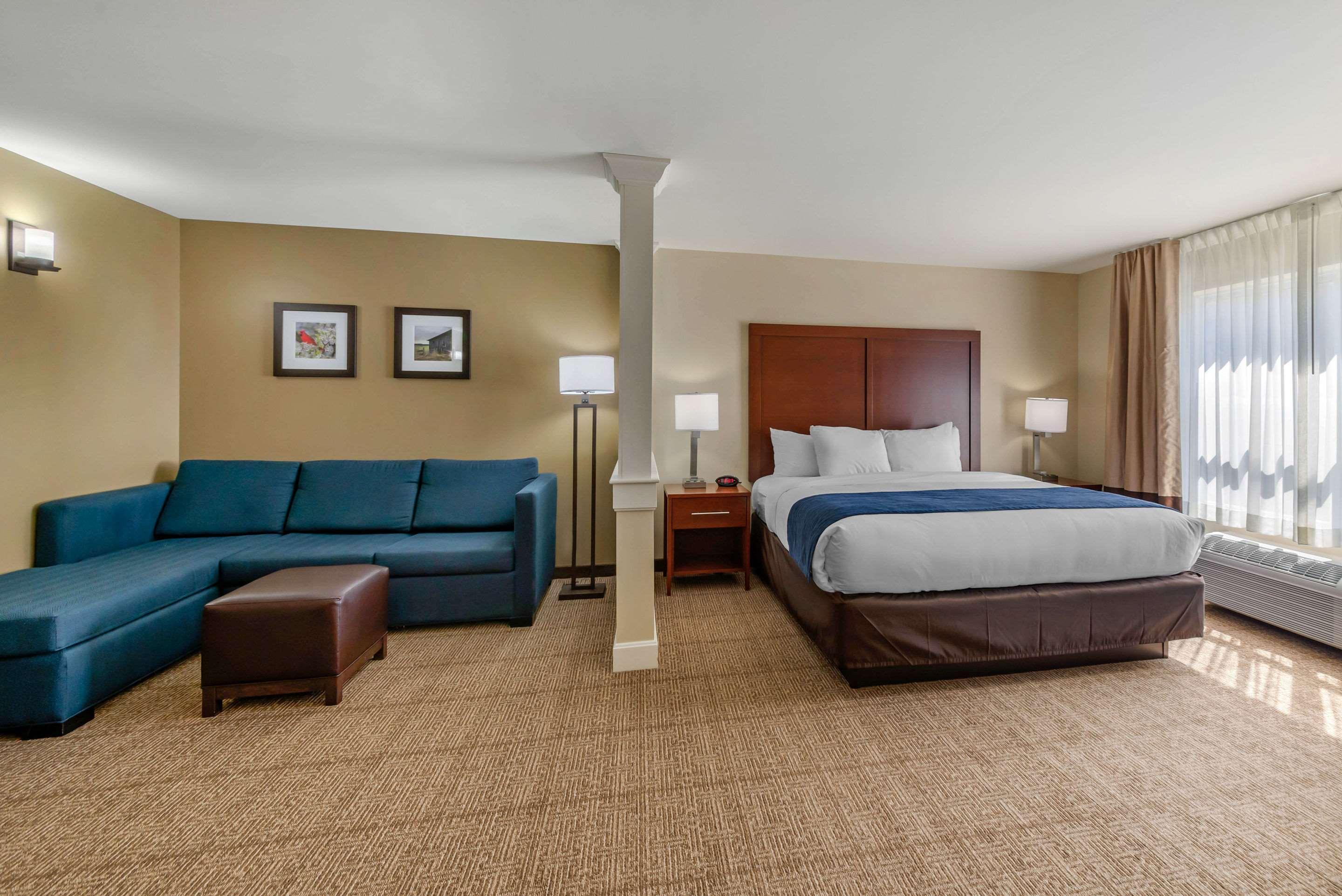 Comfort Inn & Suites Northern Kentucky Wilder Bagian luar foto