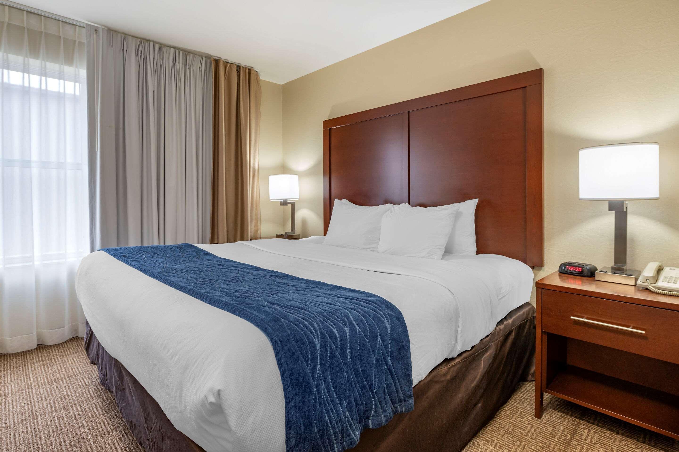 Comfort Inn & Suites Northern Kentucky Wilder Bagian luar foto