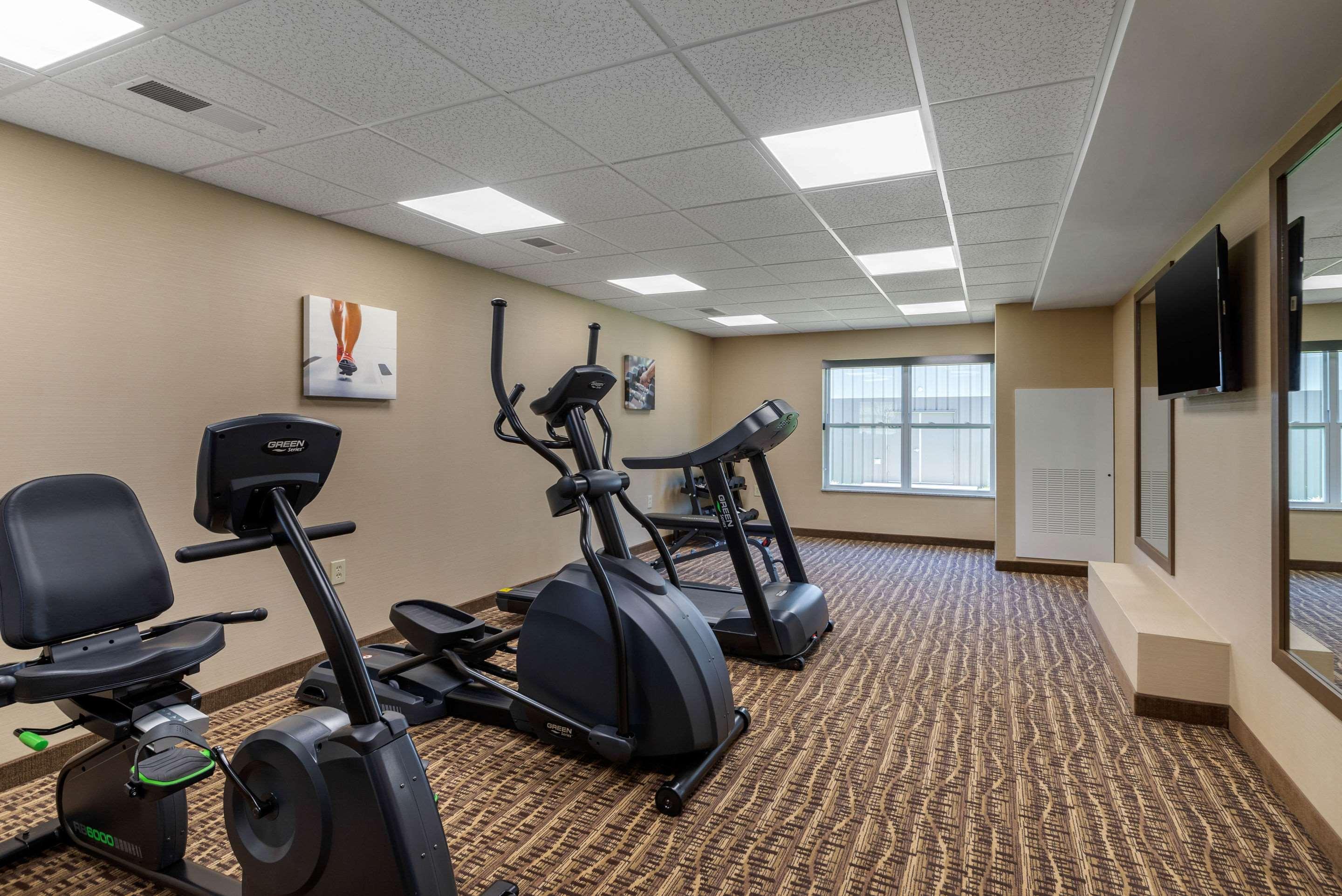Comfort Inn & Suites Northern Kentucky Wilder Bagian luar foto