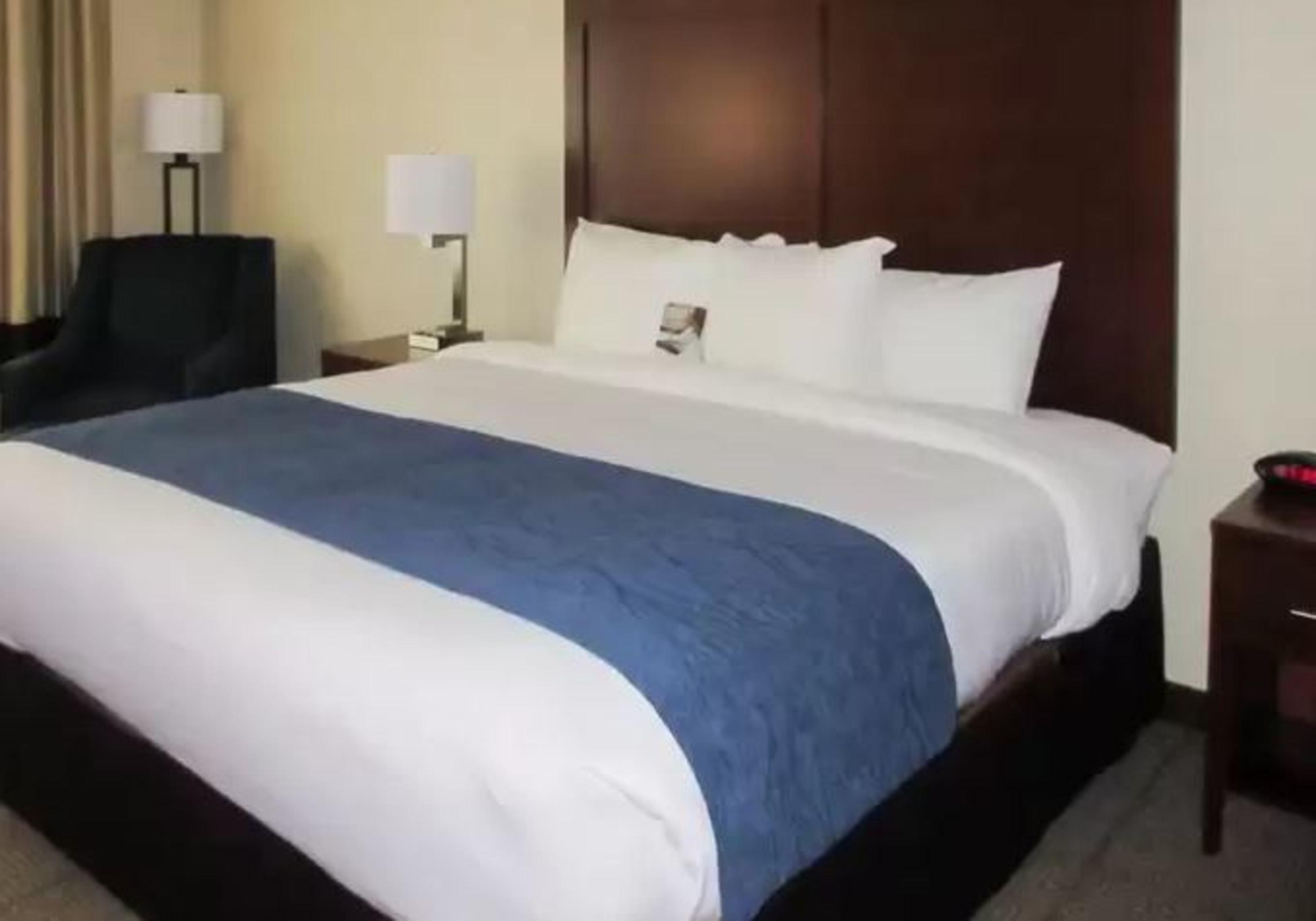 Comfort Inn & Suites Northern Kentucky Wilder Bagian luar foto