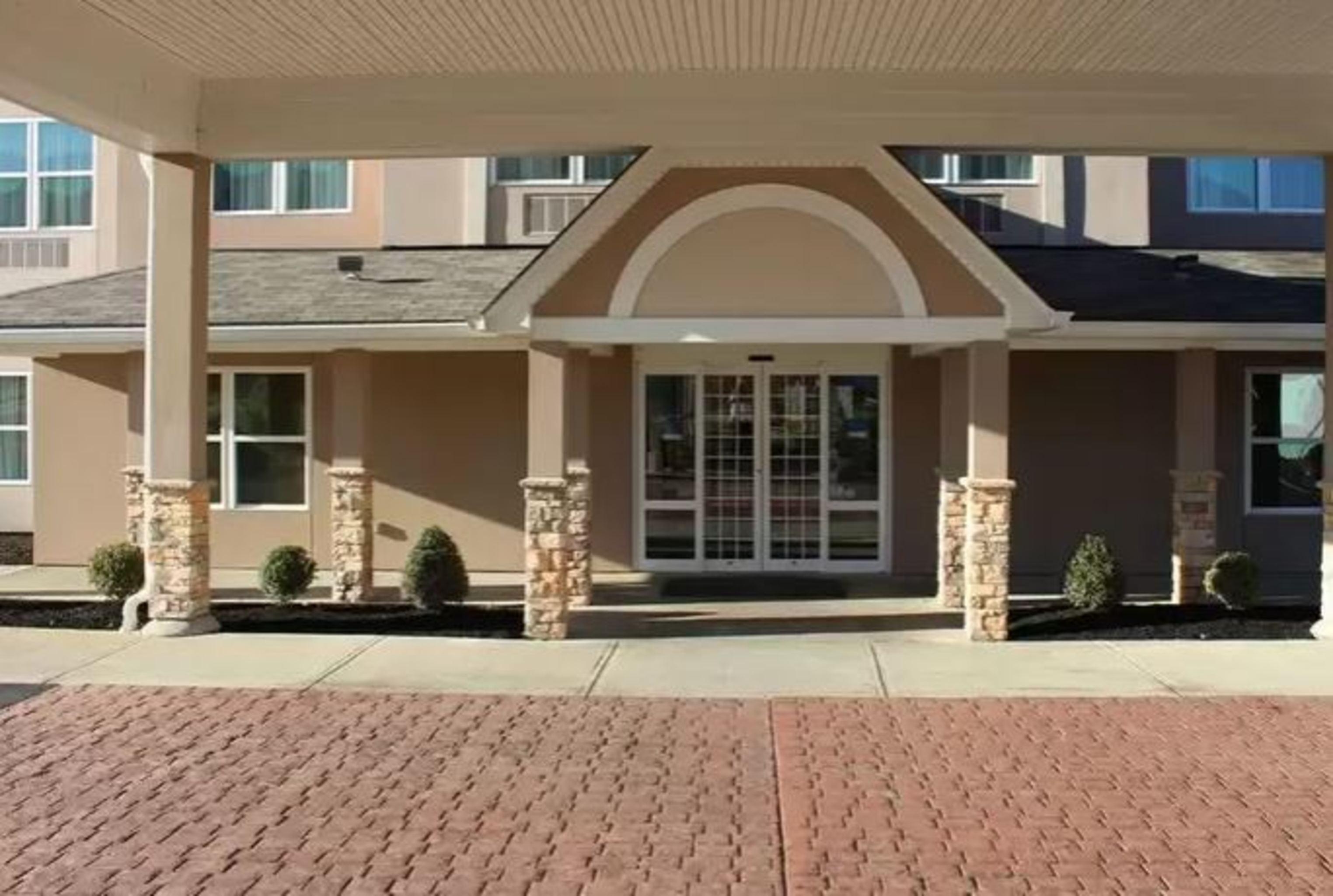 Comfort Inn & Suites Northern Kentucky Wilder Bagian luar foto
